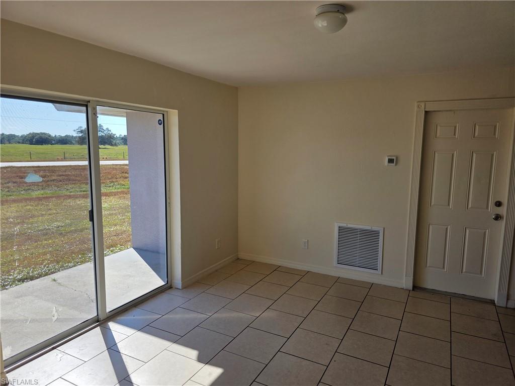 PORT LABELLE - Residential Lease