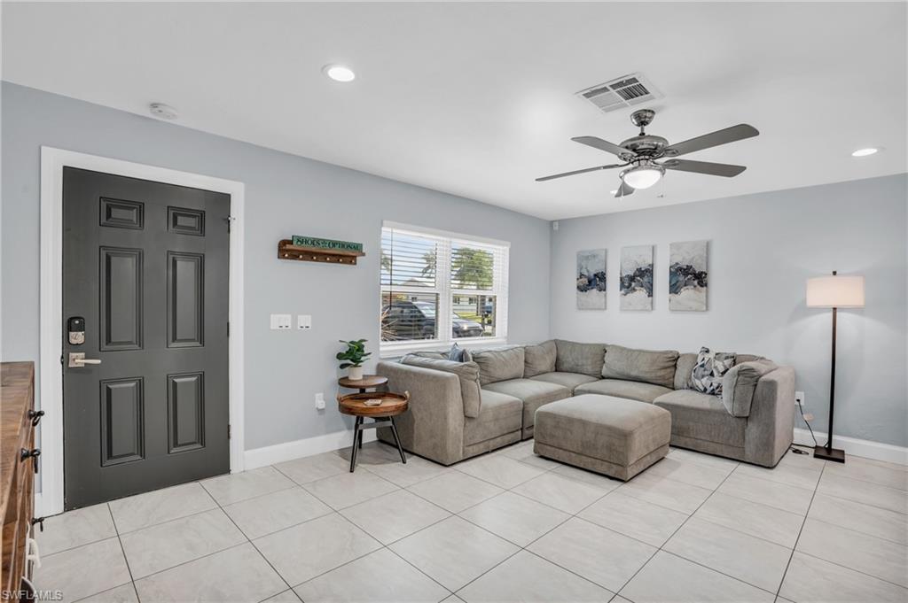 WILLOUGHBY ACRES - Residential