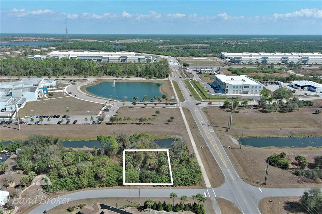 PORT CHARLOTTE - Land