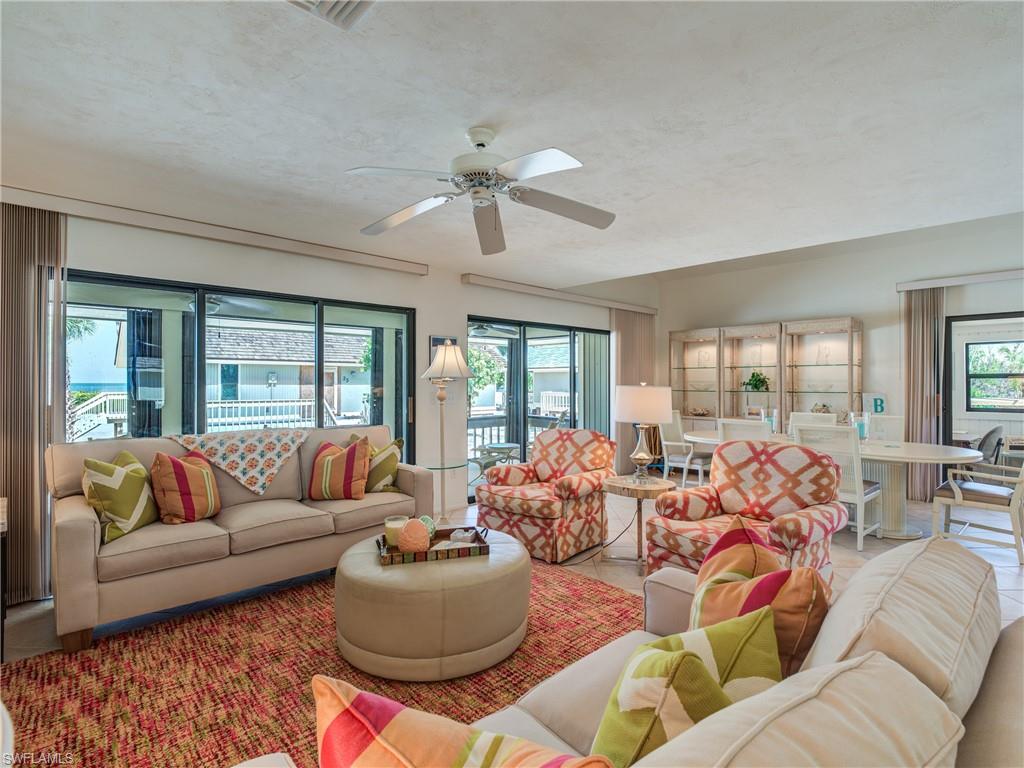 BEACH HOMES - Residential