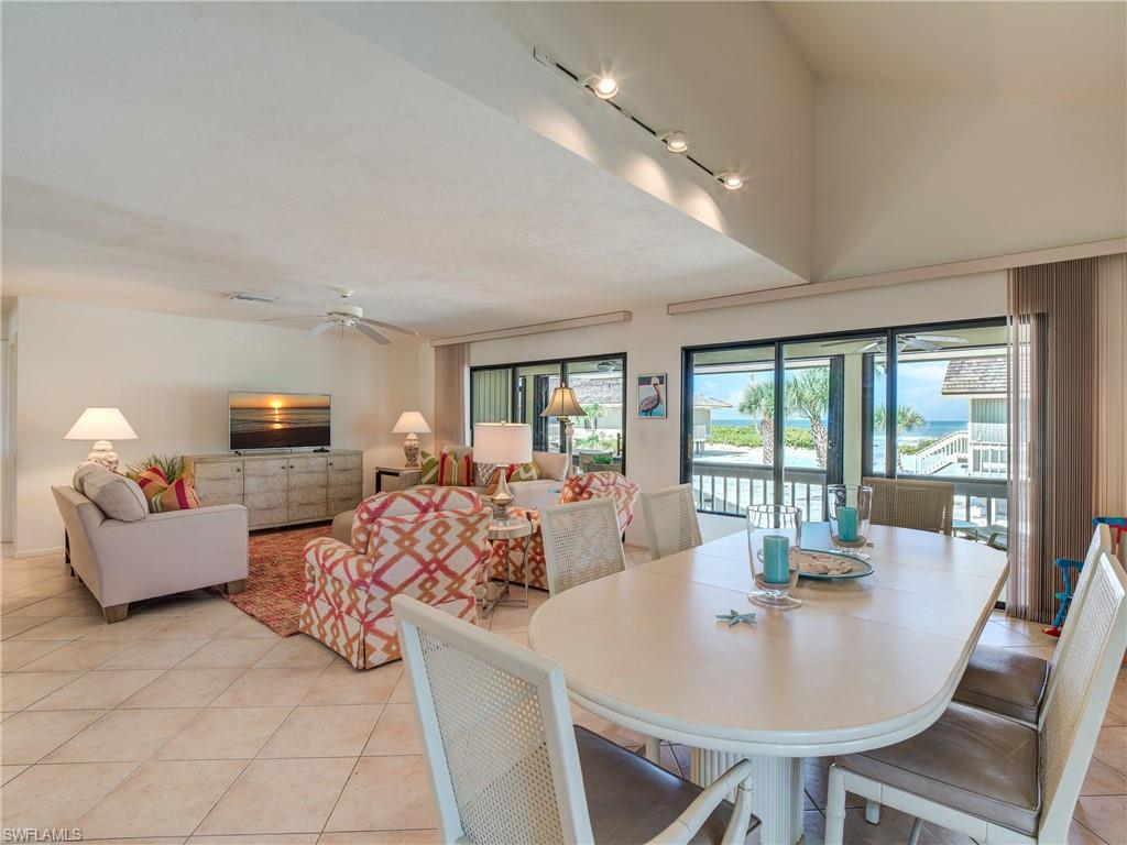 BEACH HOMES - Residential