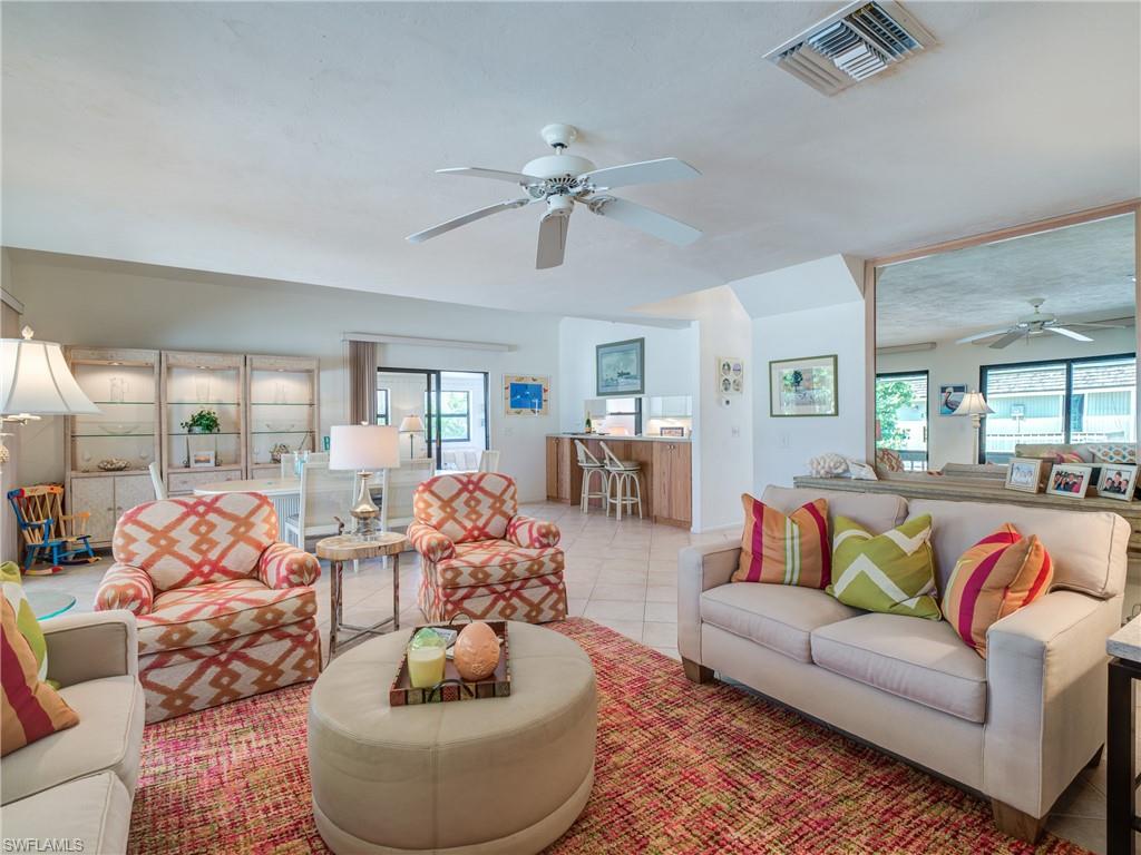 BEACH HOMES - Residential