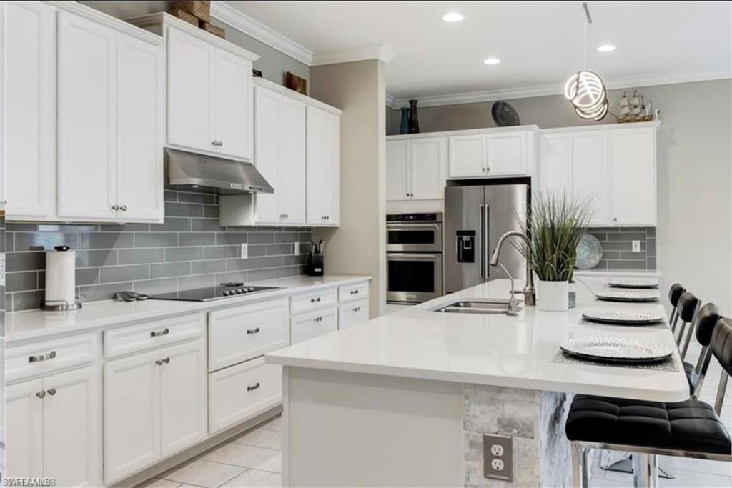 COMPASS LANDING - Residential Lease