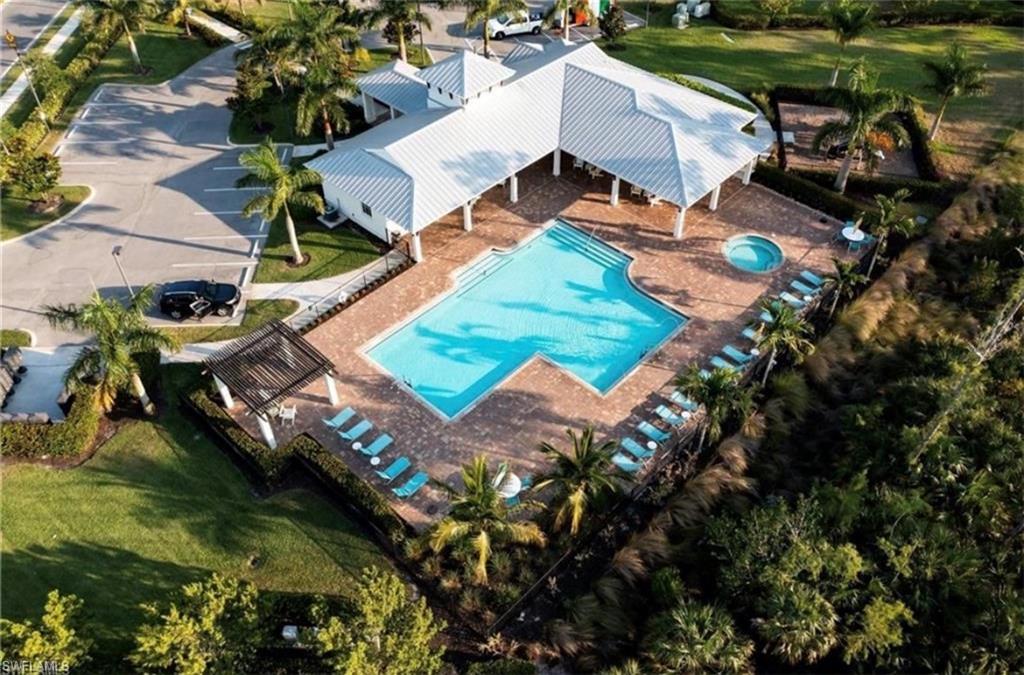 COMPASS LANDING - Residential Lease