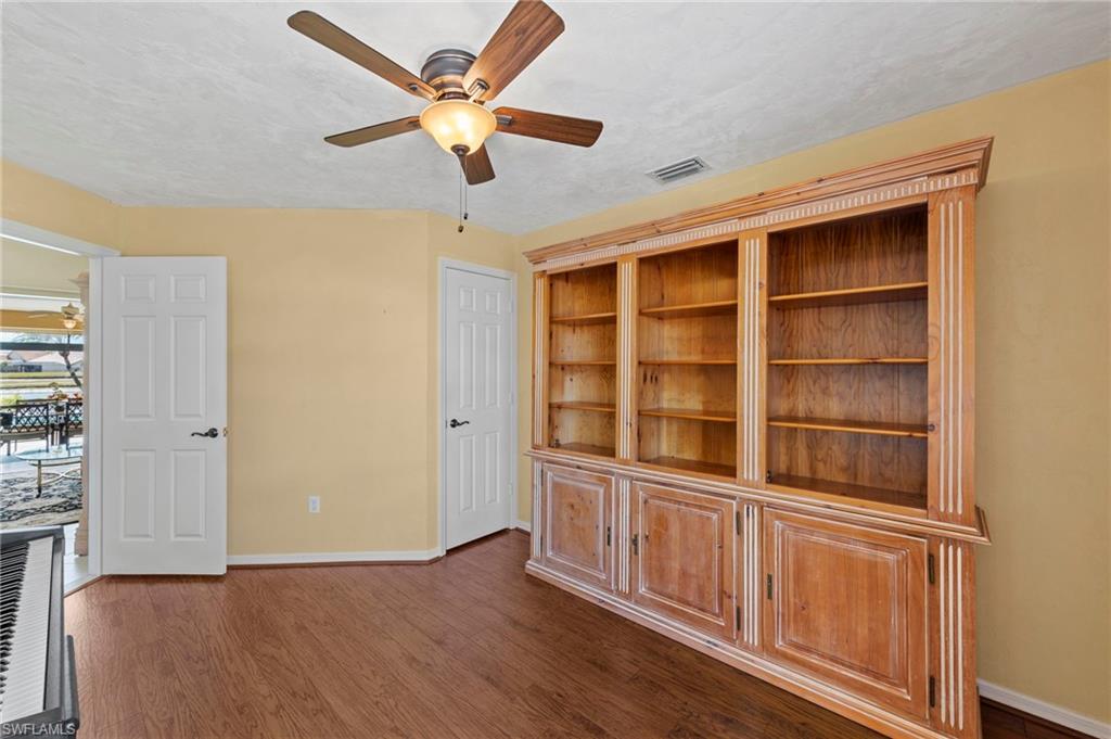 SPANISH WELLS - Residential