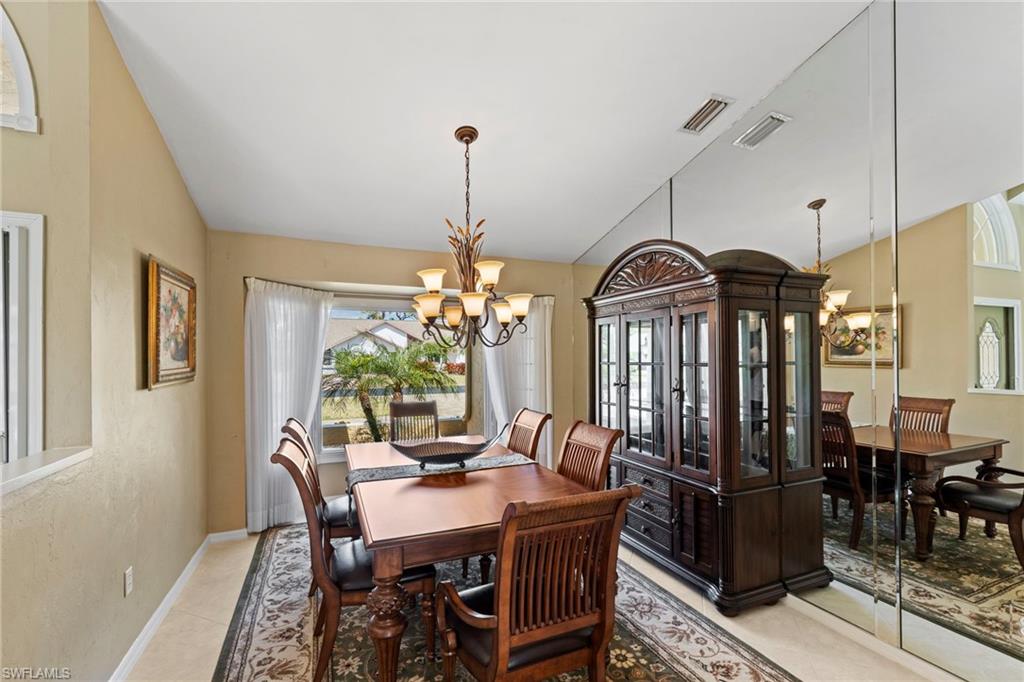 SPANISH WELLS - Residential