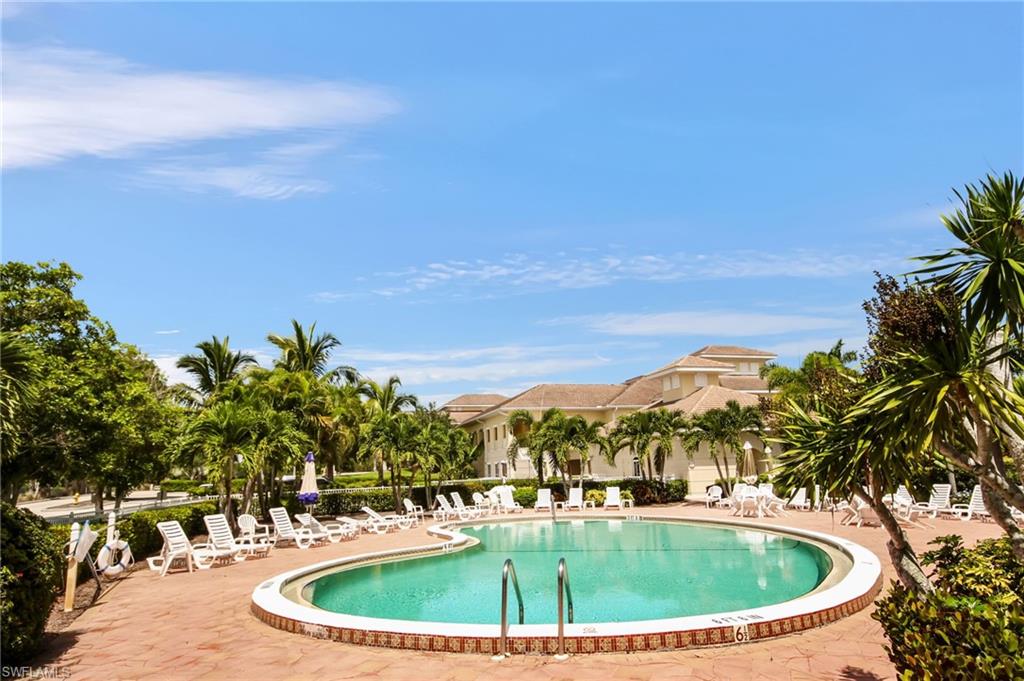 SPANISH WELLS - Residential