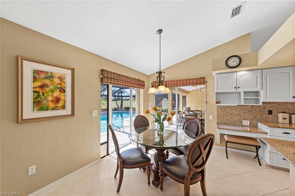 SPANISH WELLS - Residential