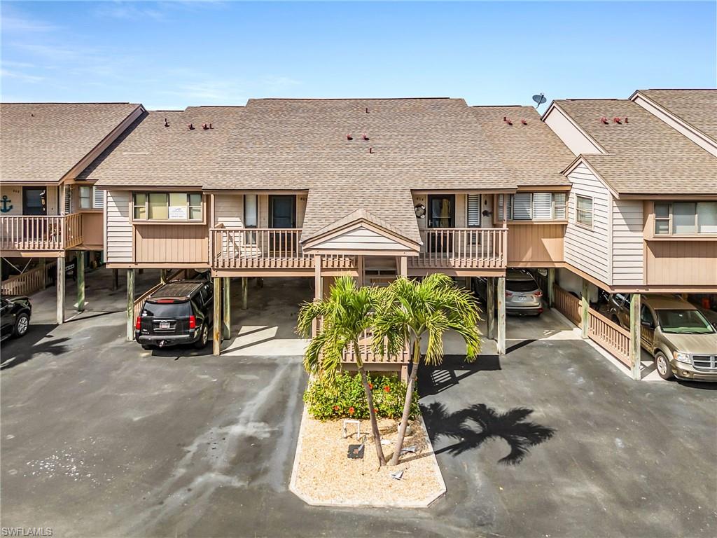 CAPTAINS HARBOR CONDO - Residential