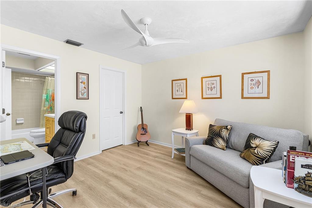 CAPTAINS HARBOR CONDO - Residential