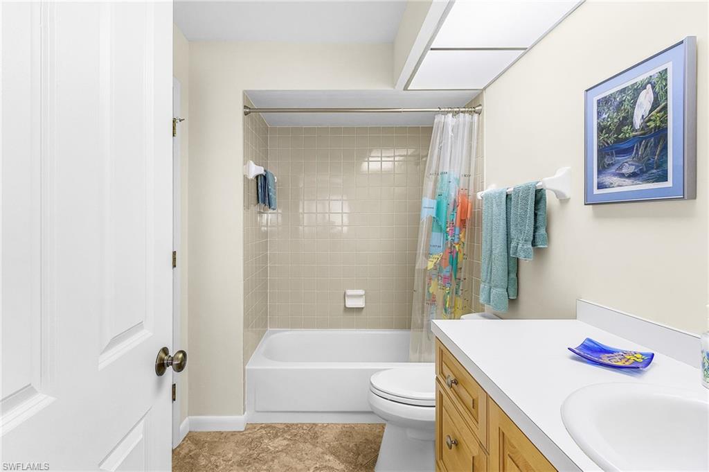 CAPTAINS HARBOR CONDO - Residential