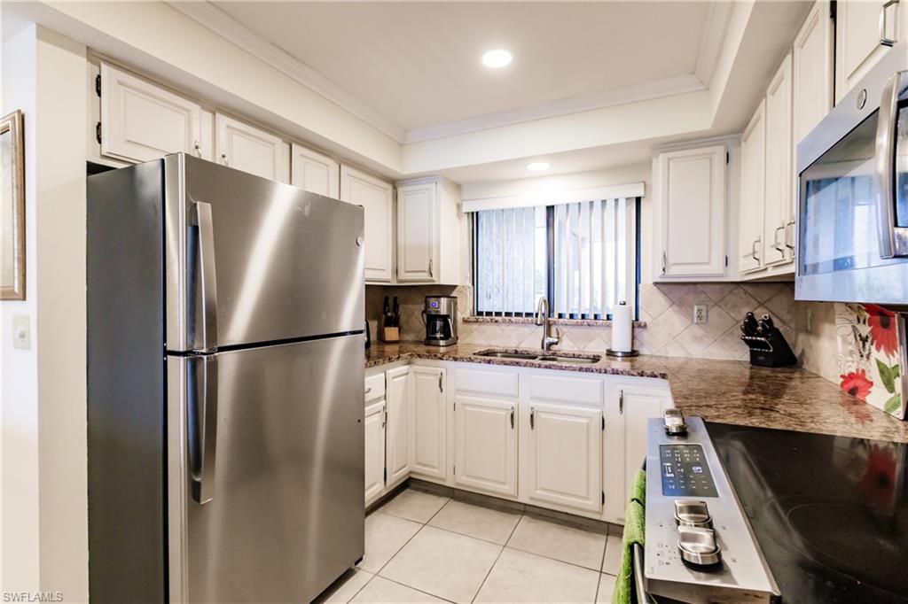 4210 Steamboat BEND 405