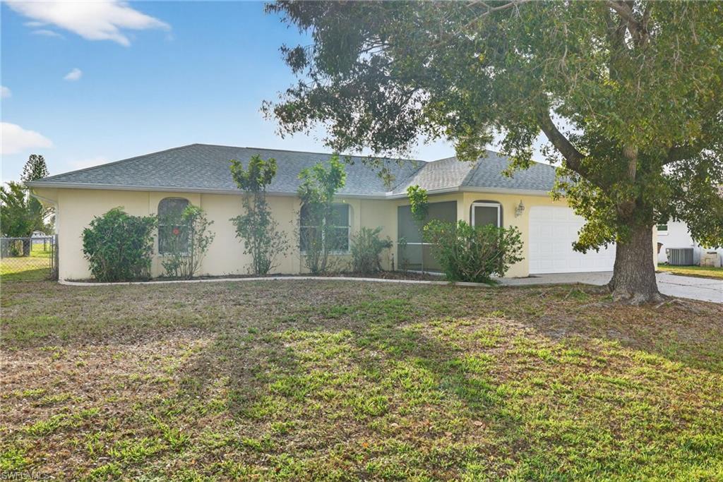 CAPE CORAL - Residential Lease