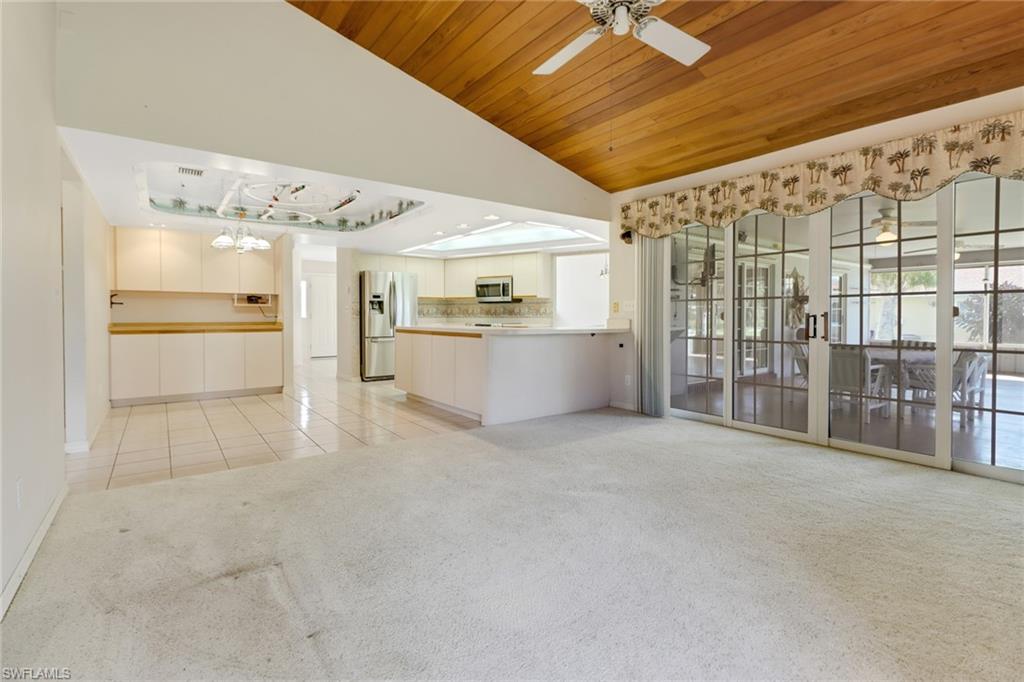 LOCHMOOR - Residential