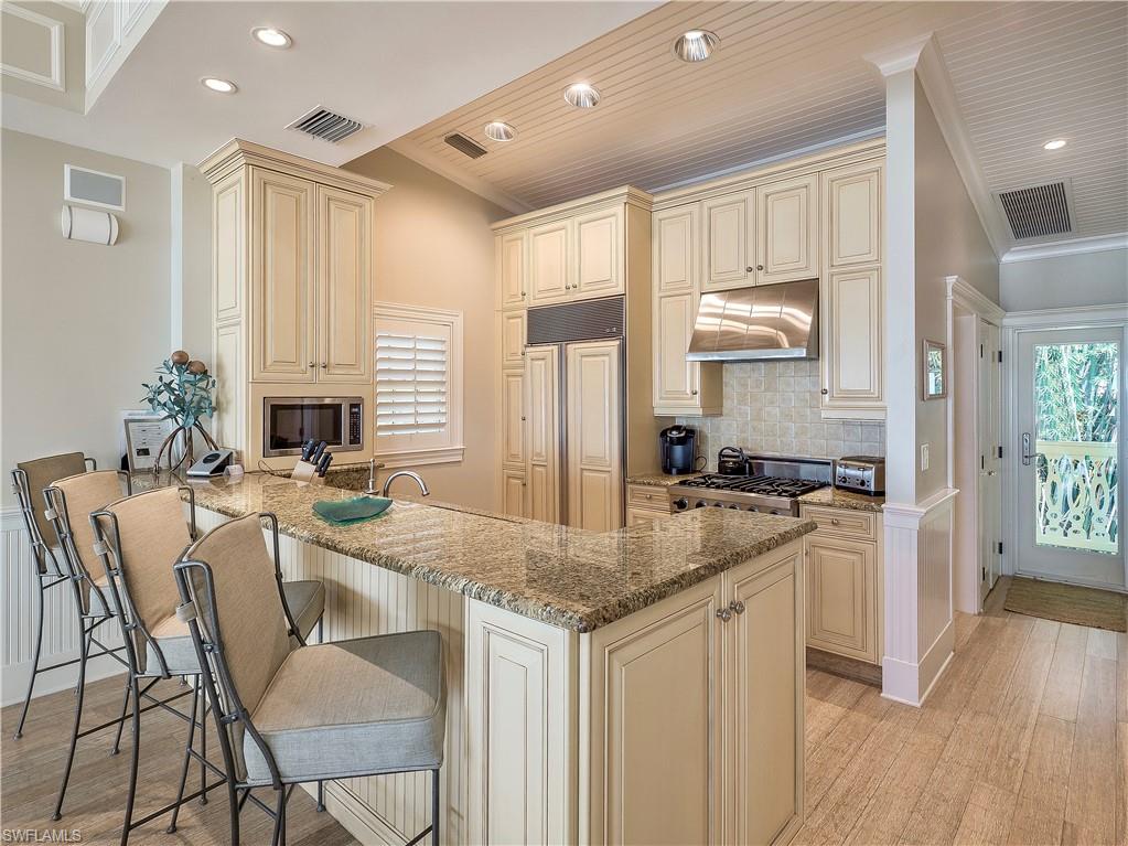 CAPTIVA BEACH - Residential