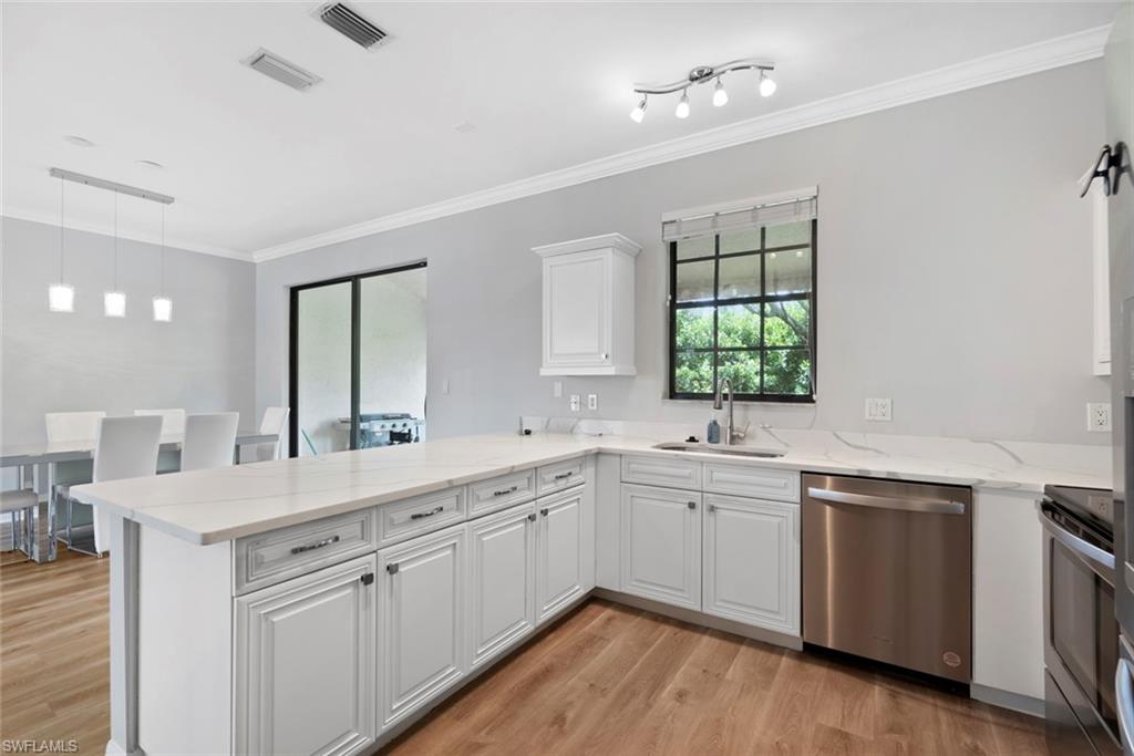 SUMMIT PLACE - Residential