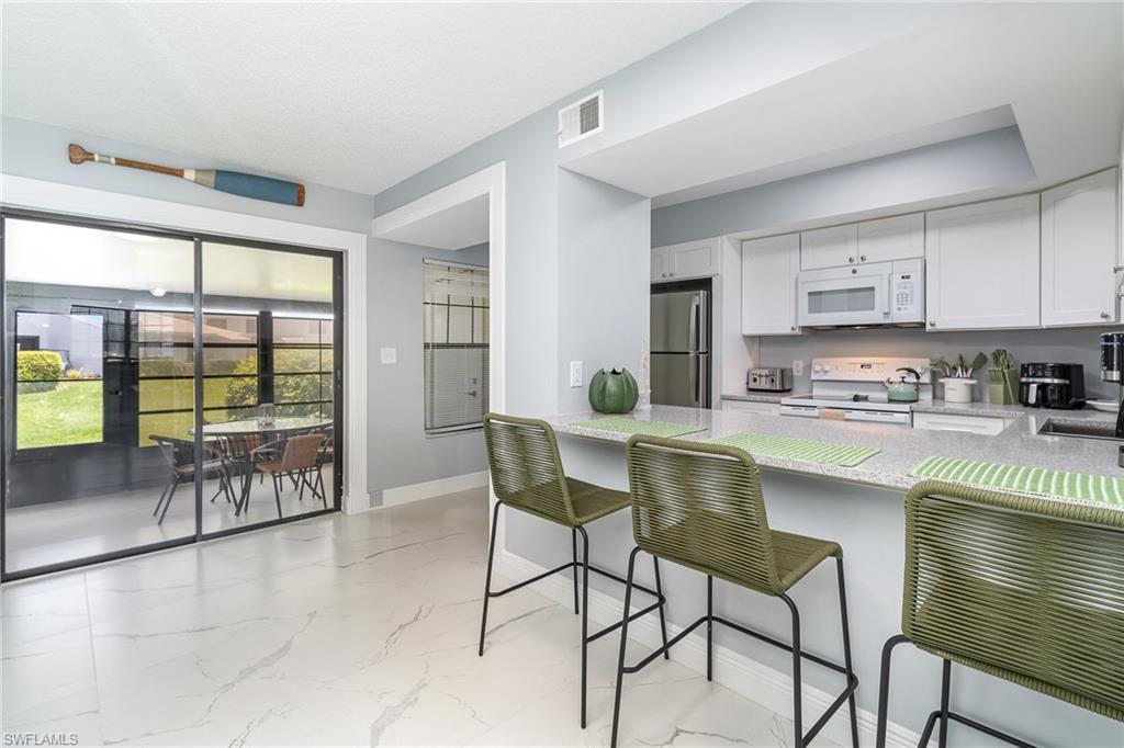 SAN MARCO VILLAS - Residential Lease