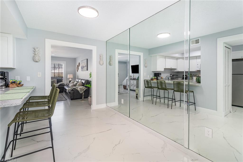 SAN MARCO VILLAS - Residential Lease