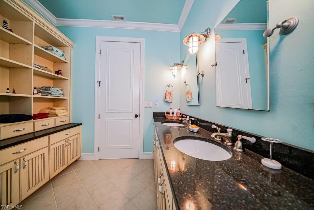 HARBOR HEIGHTS - Residential