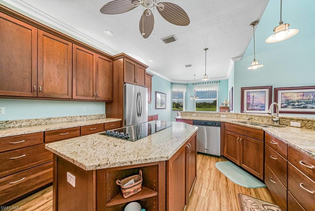 HARBOR HEIGHTS - Residential