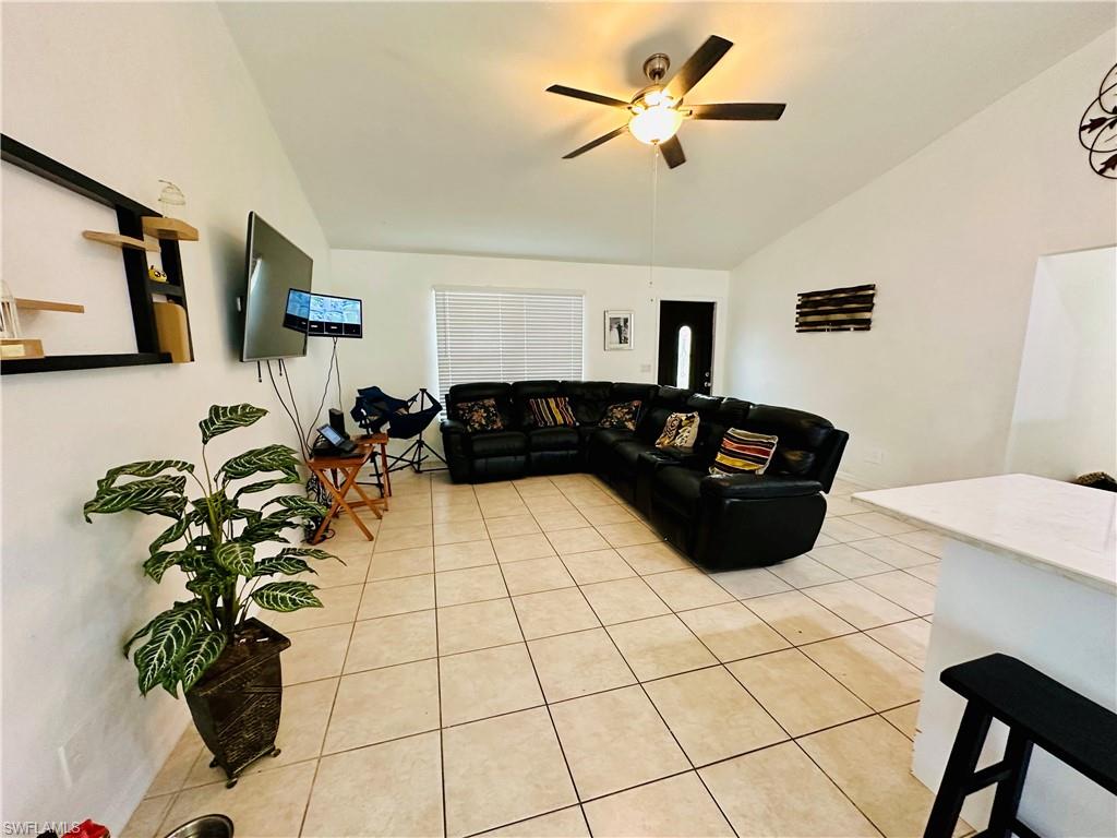 GOLDEN GATE CITY - Residential