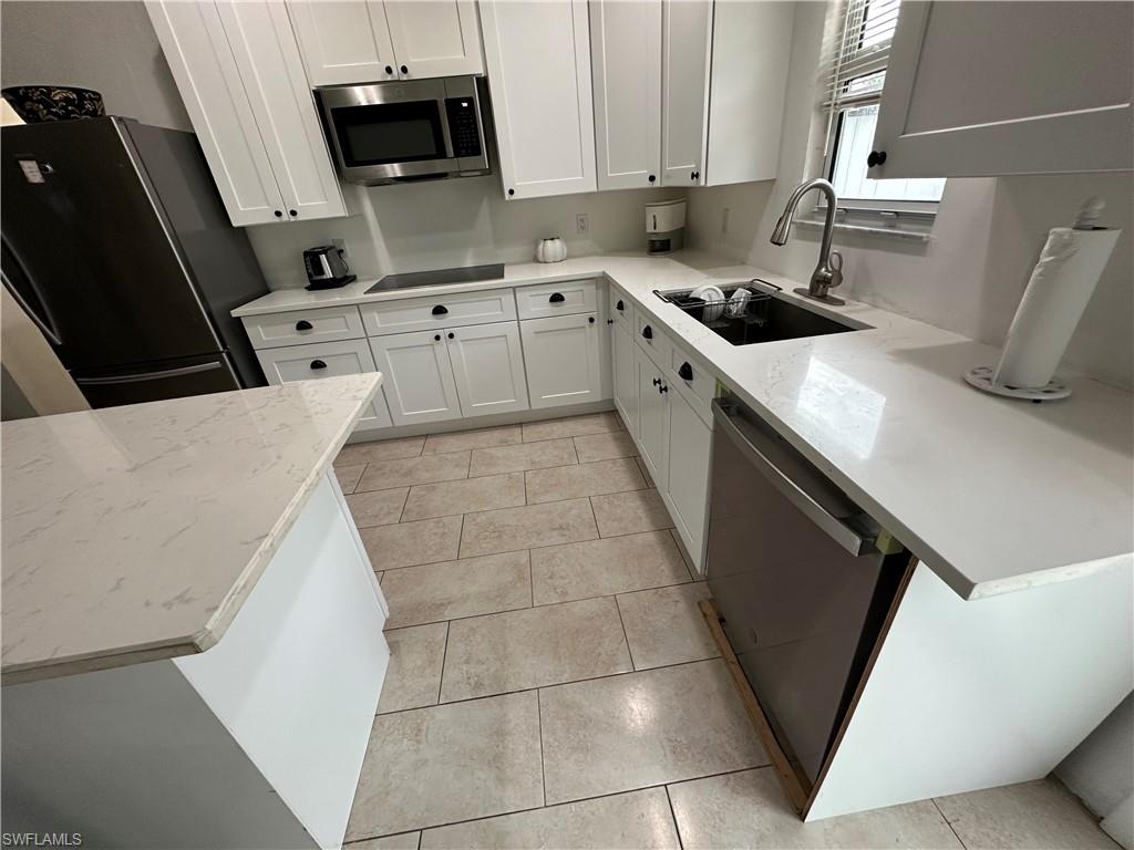 GOLDEN GATE CITY - Residential