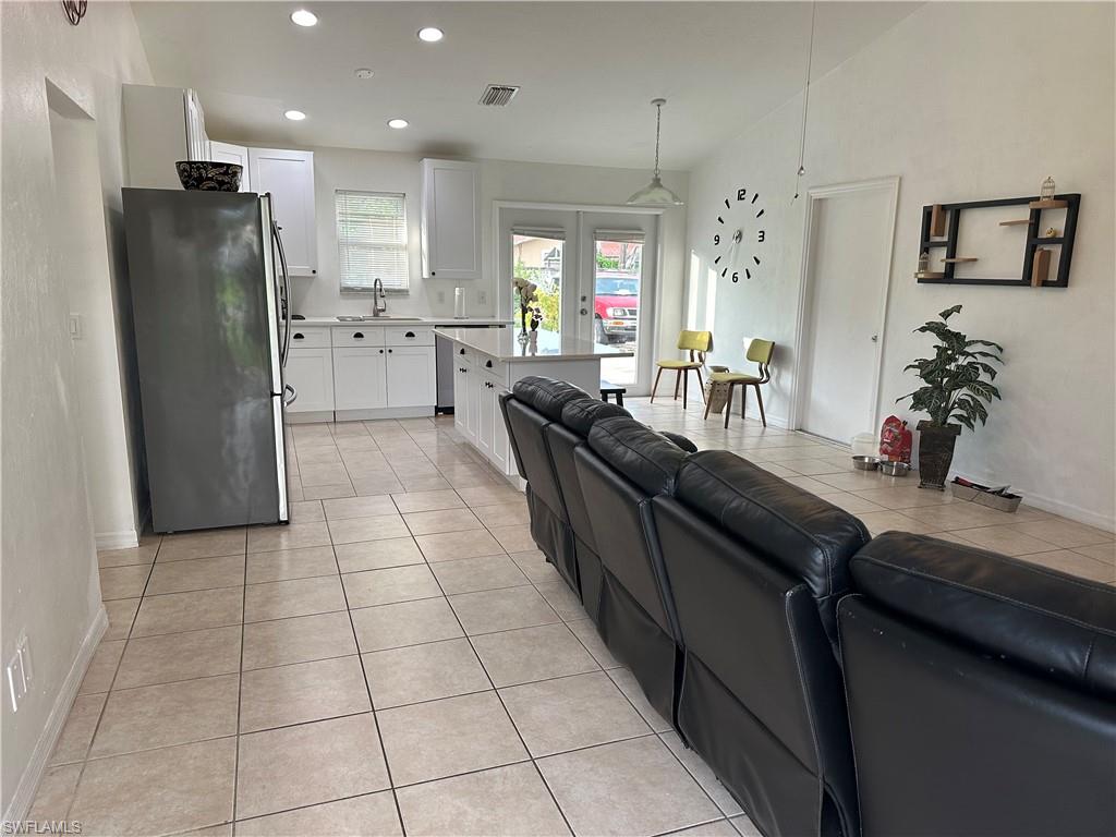 GOLDEN GATE CITY - Residential