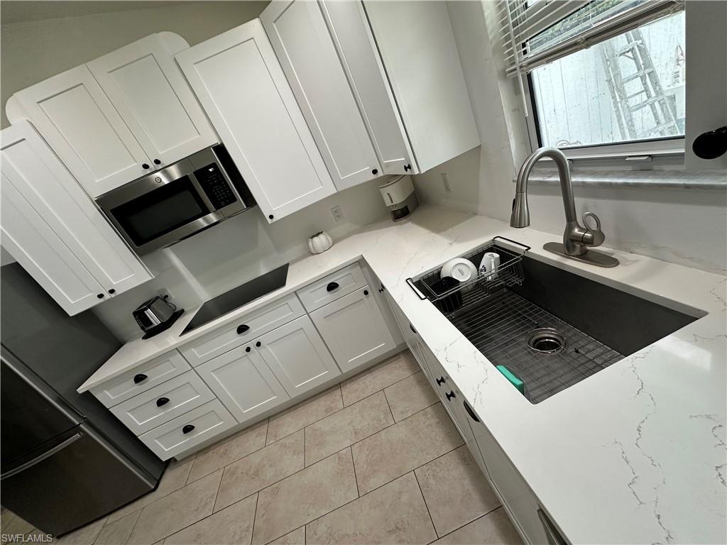 GOLDEN GATE CITY - Residential