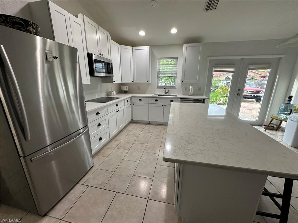 GOLDEN GATE CITY - Residential