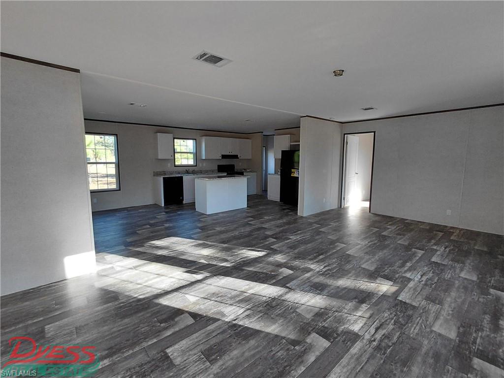 MONTURA RANCH ESTATES - Residential