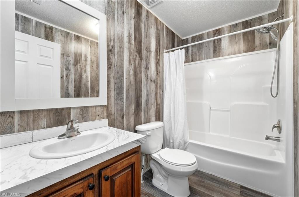 OLD BRIDGE VILLAGE - Residential