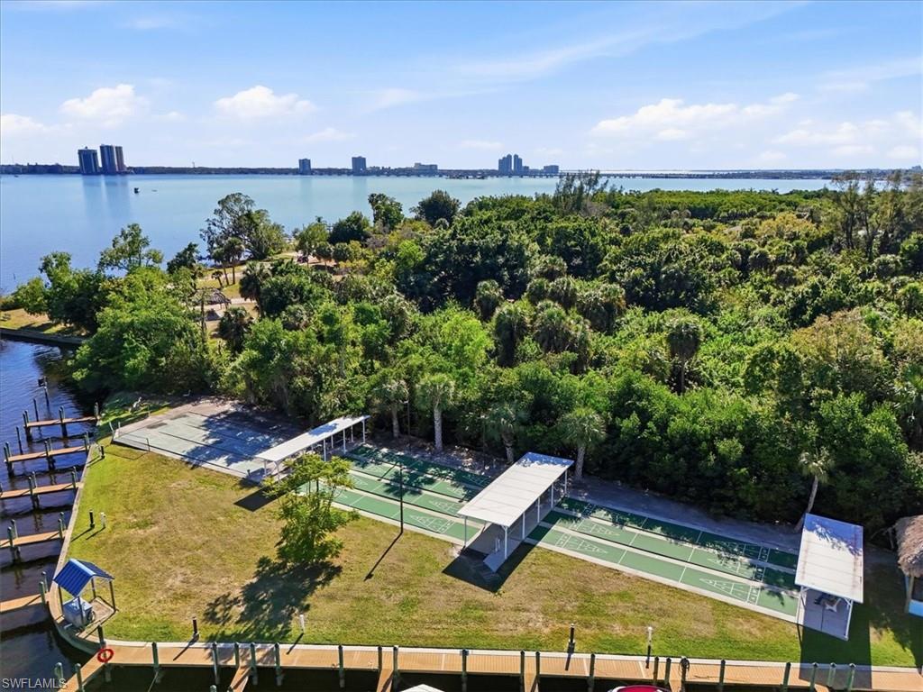 OLD BRIDGE VILLAGE - Residential