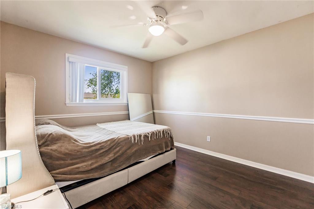 SAN CARLOS PARK - Residential