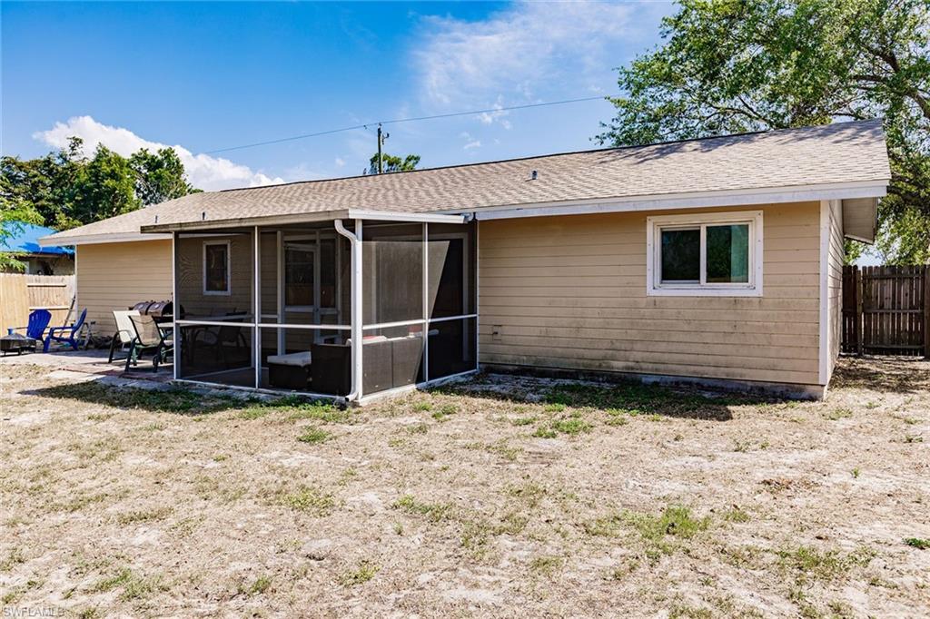 SAN CARLOS PARK - Residential