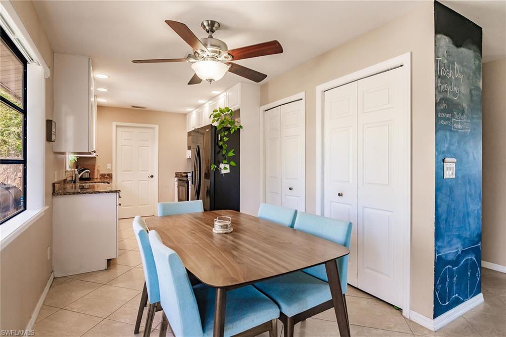 SAN CARLOS PARK - Residential