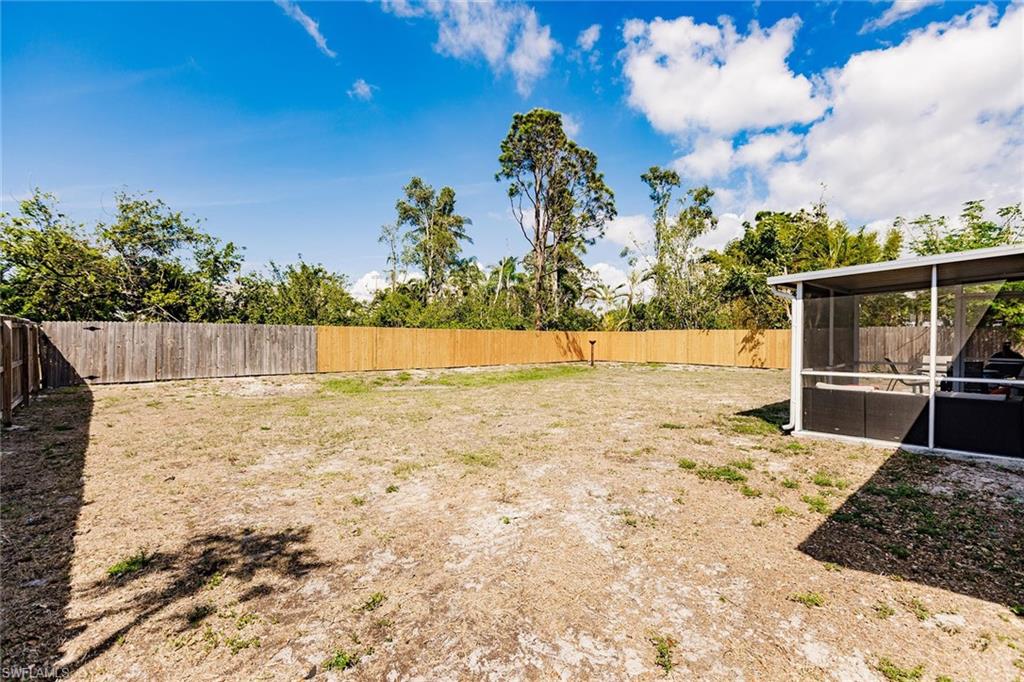 SAN CARLOS PARK - Residential