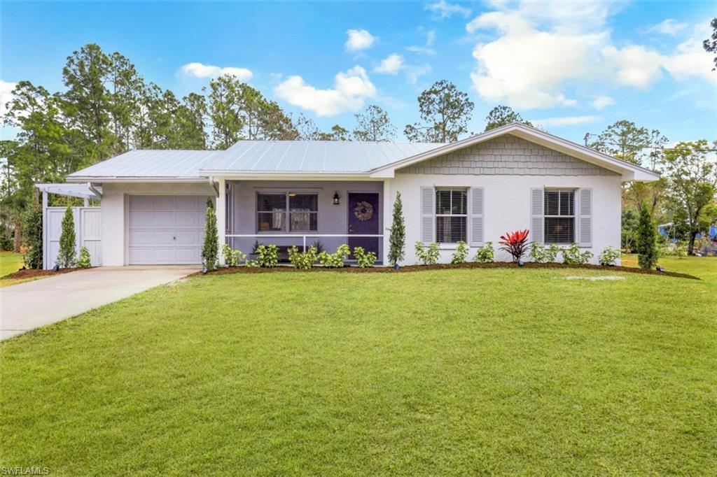 GOLDEN GATE ESTATES - Residential