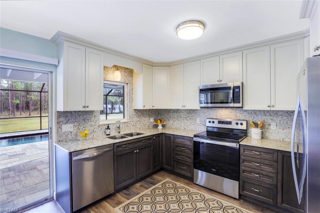 GOLDEN GATE ESTATES - Residential