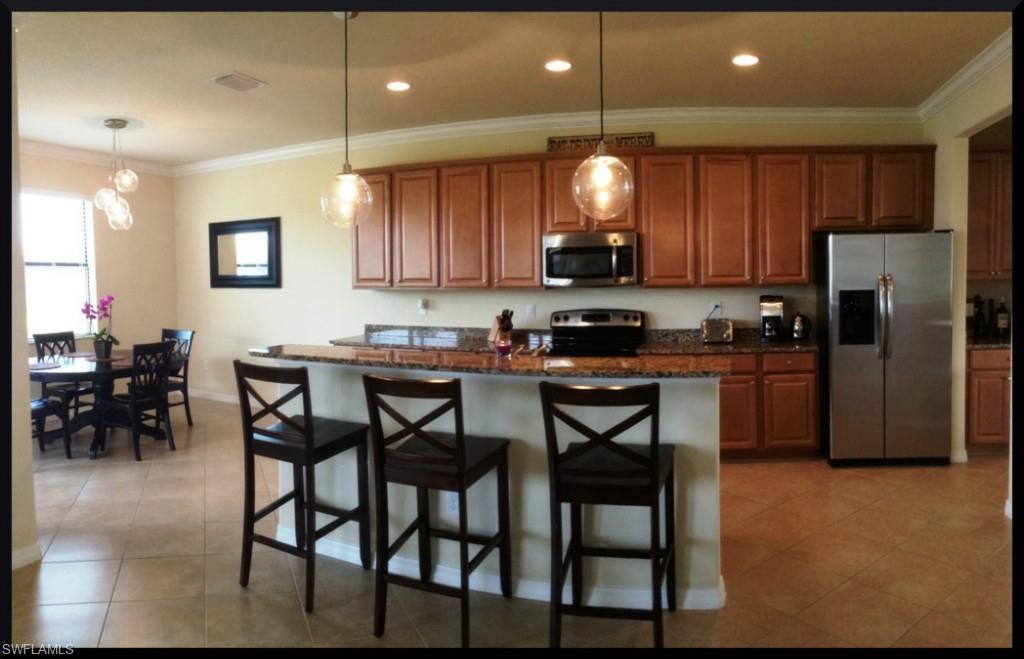 REFLECTION ISLES - Residential