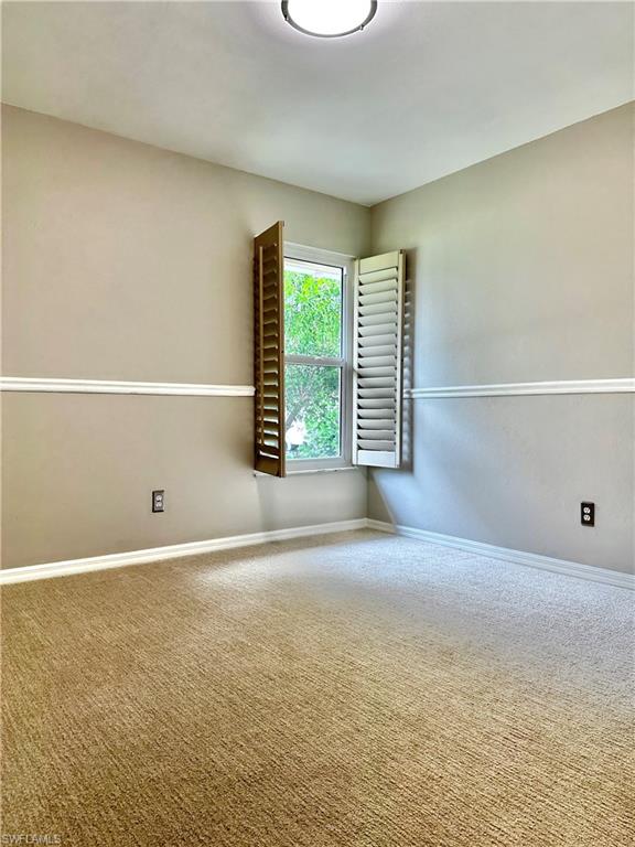 AROYAL PINES - Residential Lease