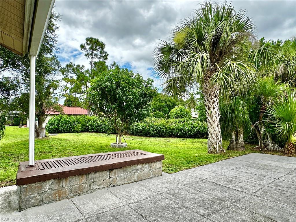 AROYAL PINES - Residential Lease