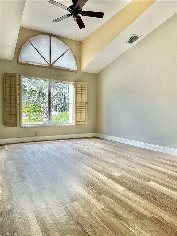 AROYAL PINES - Residential Lease