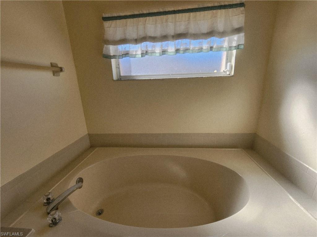 SAN CARLOS PARK - Residential