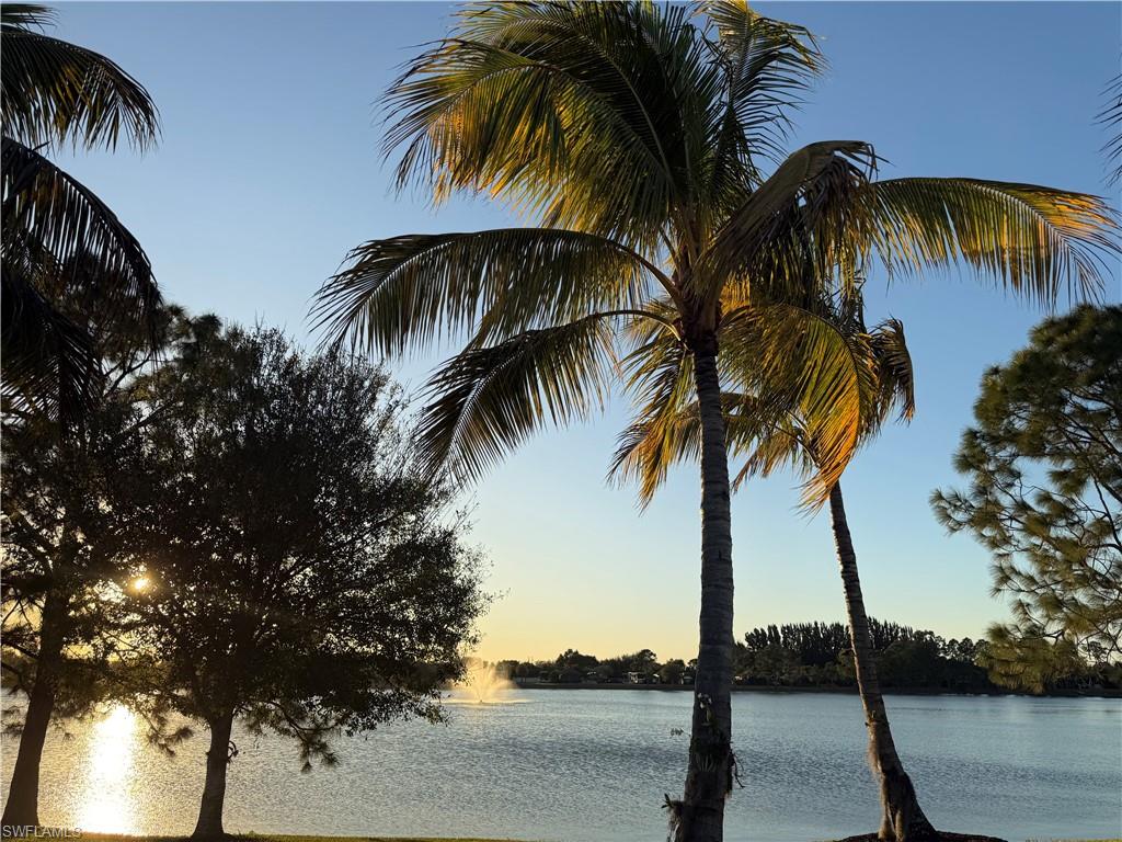 GOLDEN PALMS LUXURY MOTORCOACH RESORT - Land