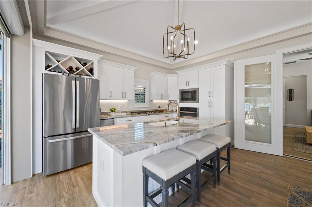 GOLDEN PALMS LUXURY MOTORCOACH RESORT - Land