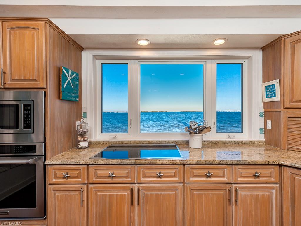 SANIBEL ESTATES - Residential