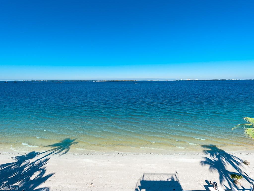 SANIBEL ESTATES - Residential