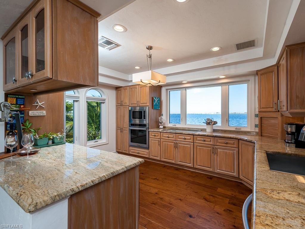 SANIBEL ESTATES - Residential