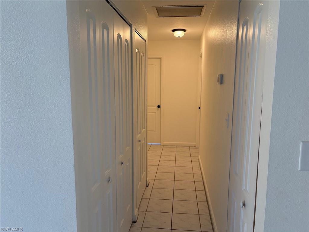 ROYAL WOODS - Residential