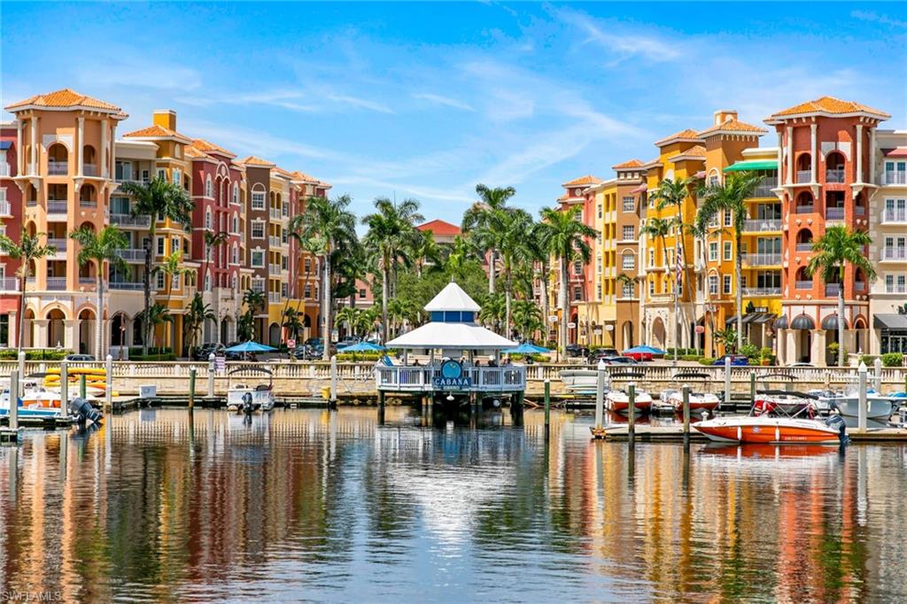 NEAPOLITAN CLUB - Residential